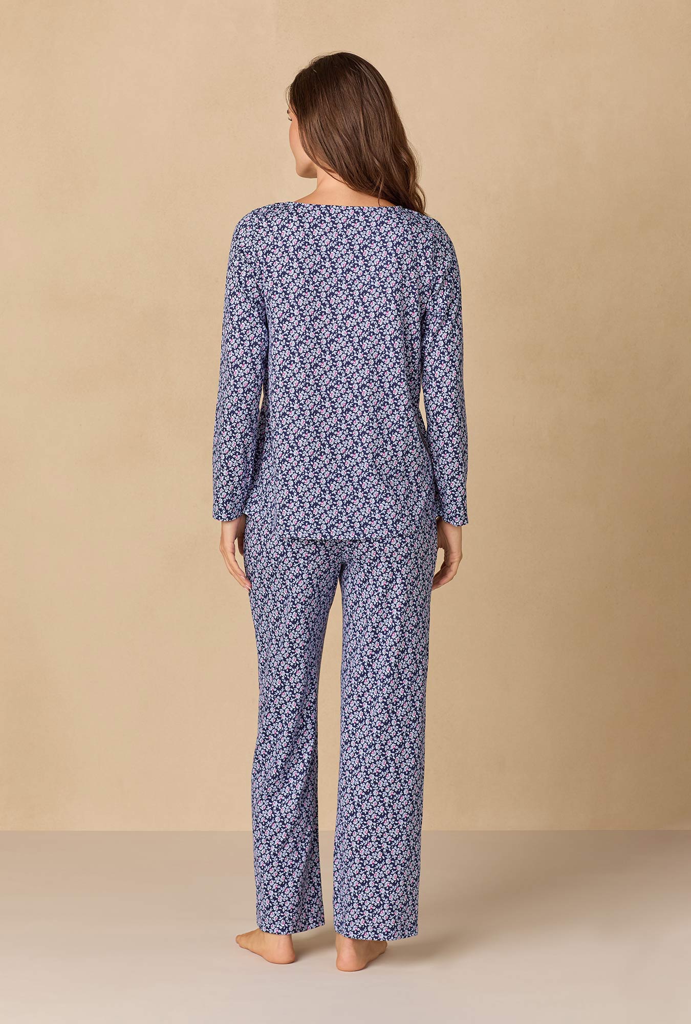 A lady wearing Navy Reverie Ditsy Cotton Knit Long Pajama
