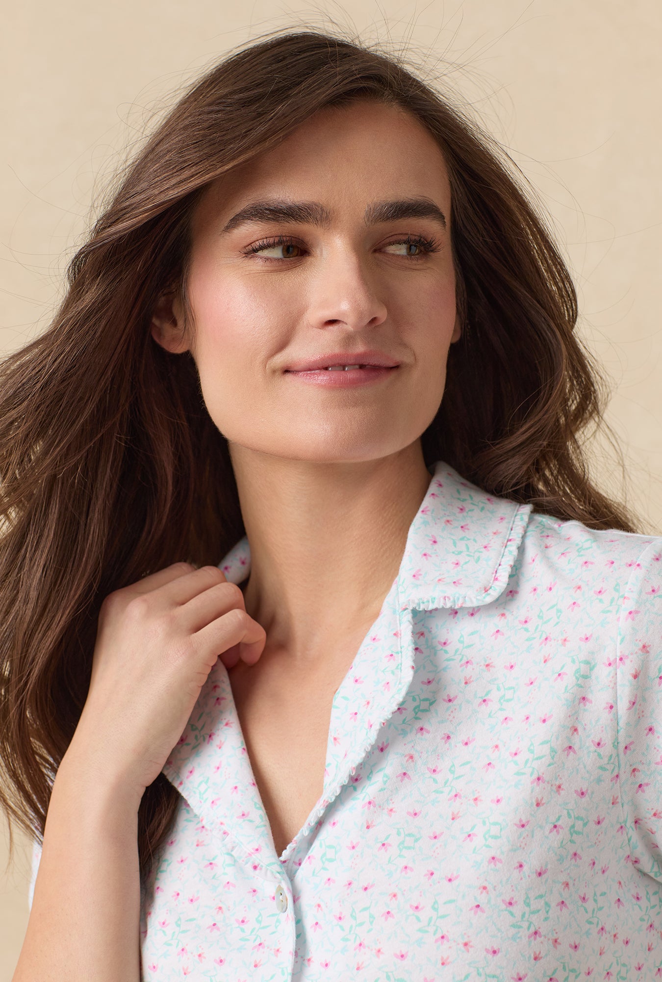 A lady wearing Viney Floral Cotton Capri Pajama Set