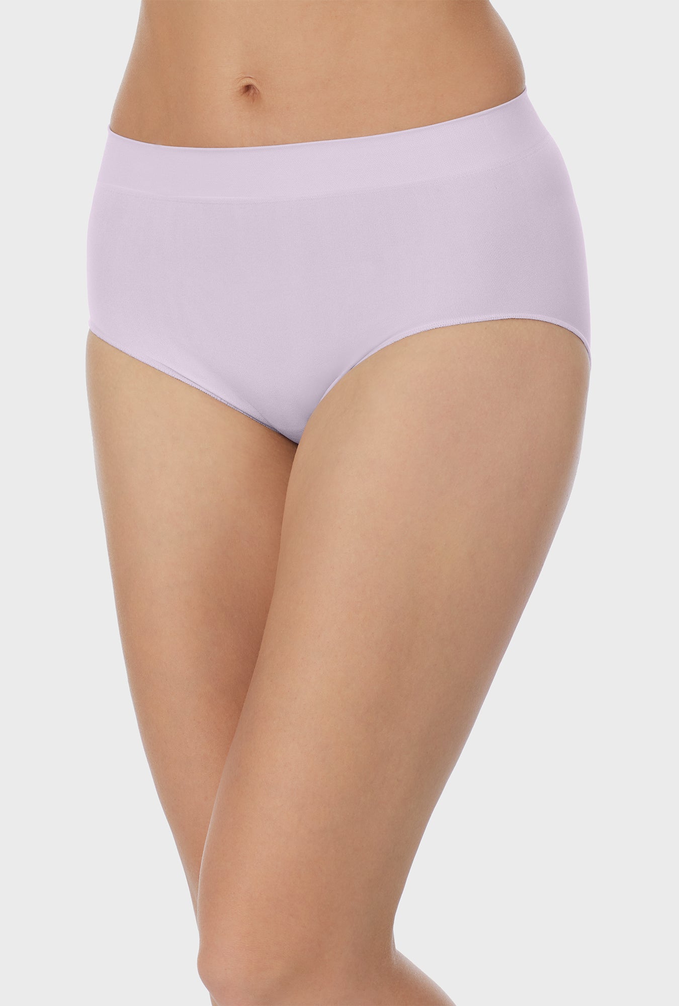 A lady wearing orchid hush 5Pk Seamless Brief