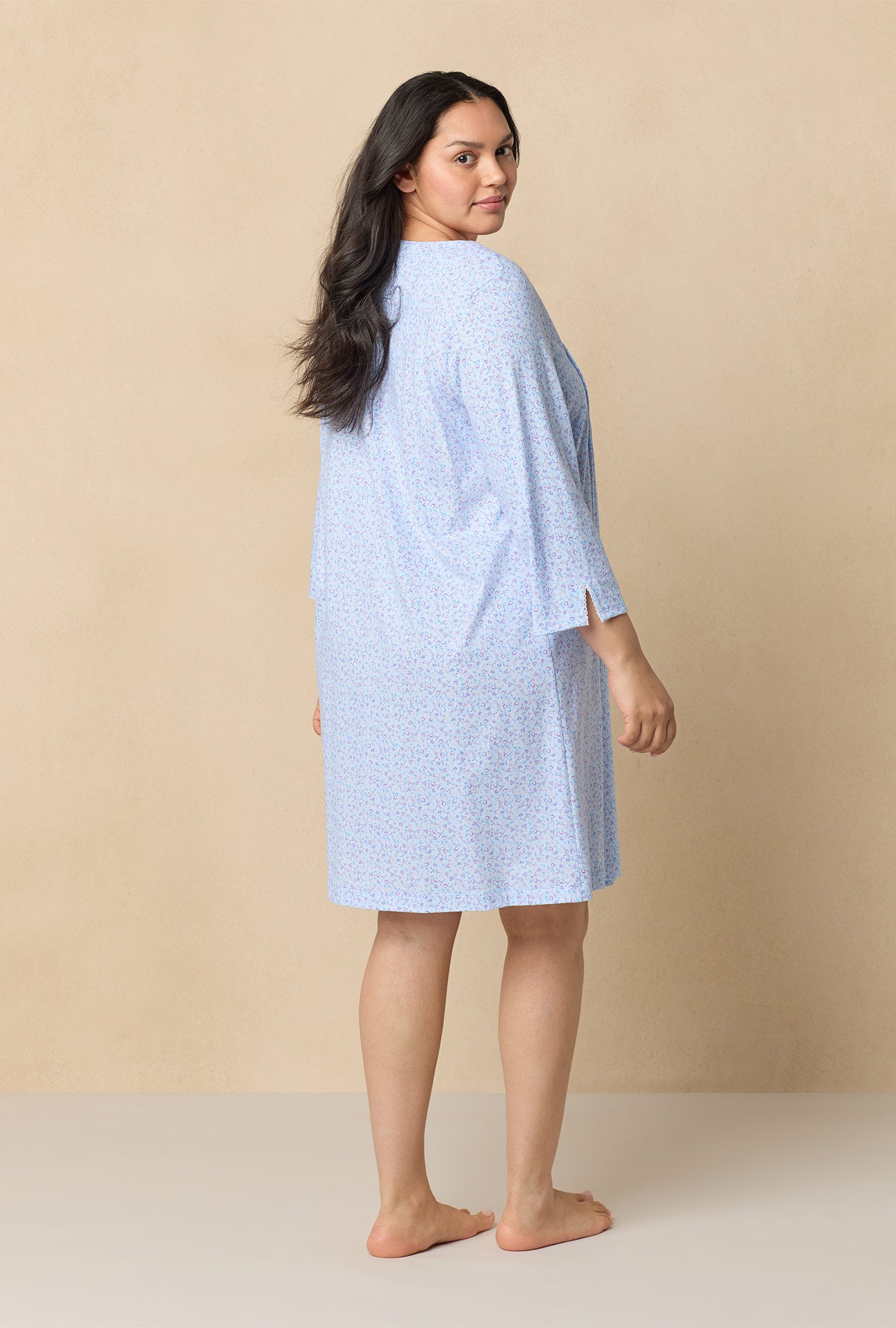 A lady wearing Dreamy Ditsy 3/4 Sleeve Cotton Short Nightgown
