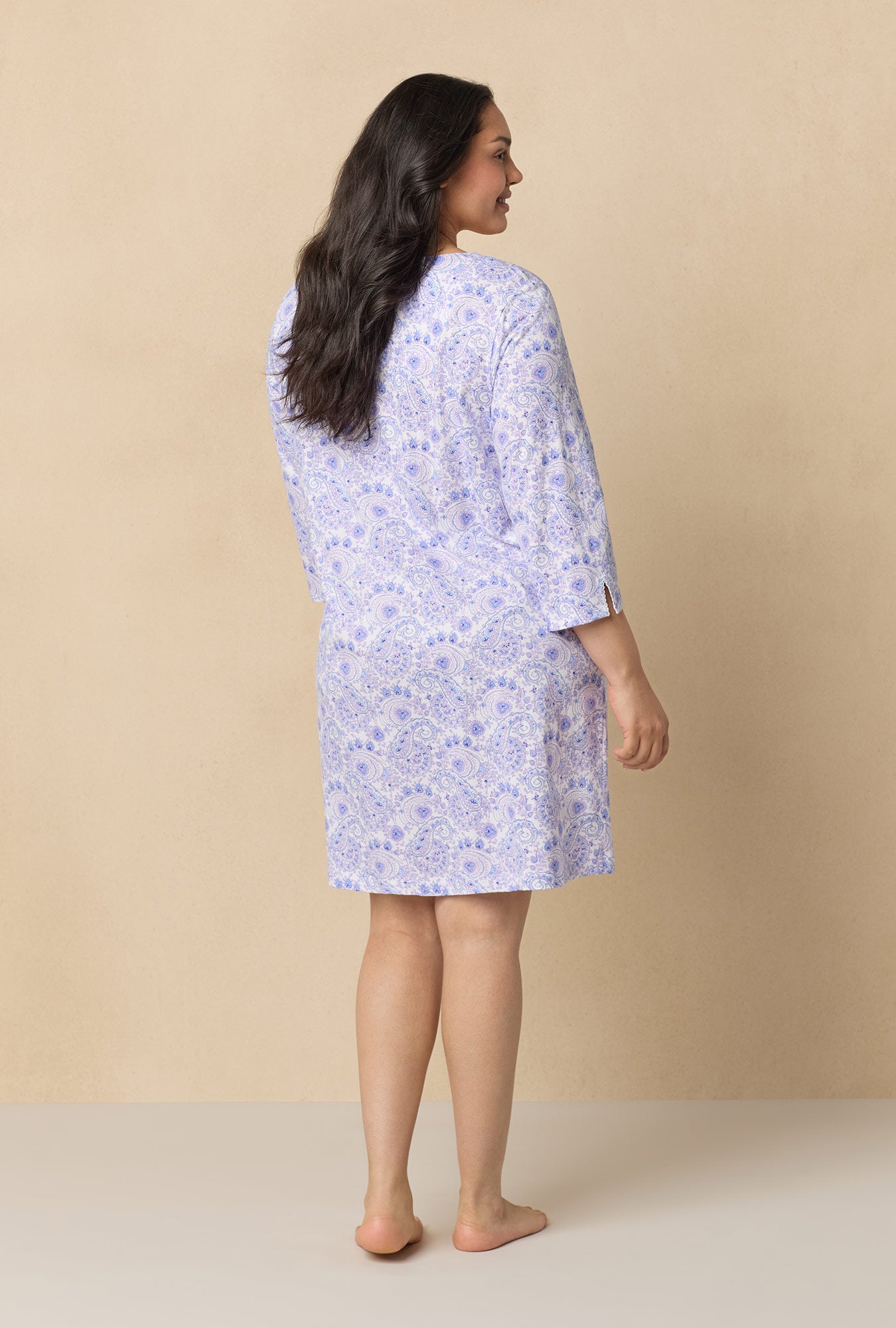 A lady wearing Purple Paisley 3/4 Sleeve Cotton Short Nightgown