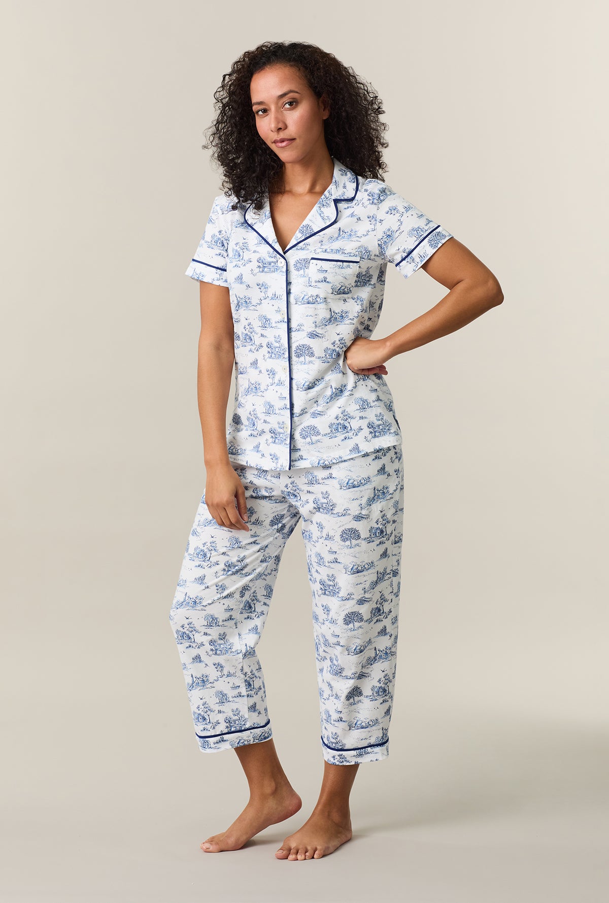 A lady wearing White Countryside Cotton Capri Pajama Set
