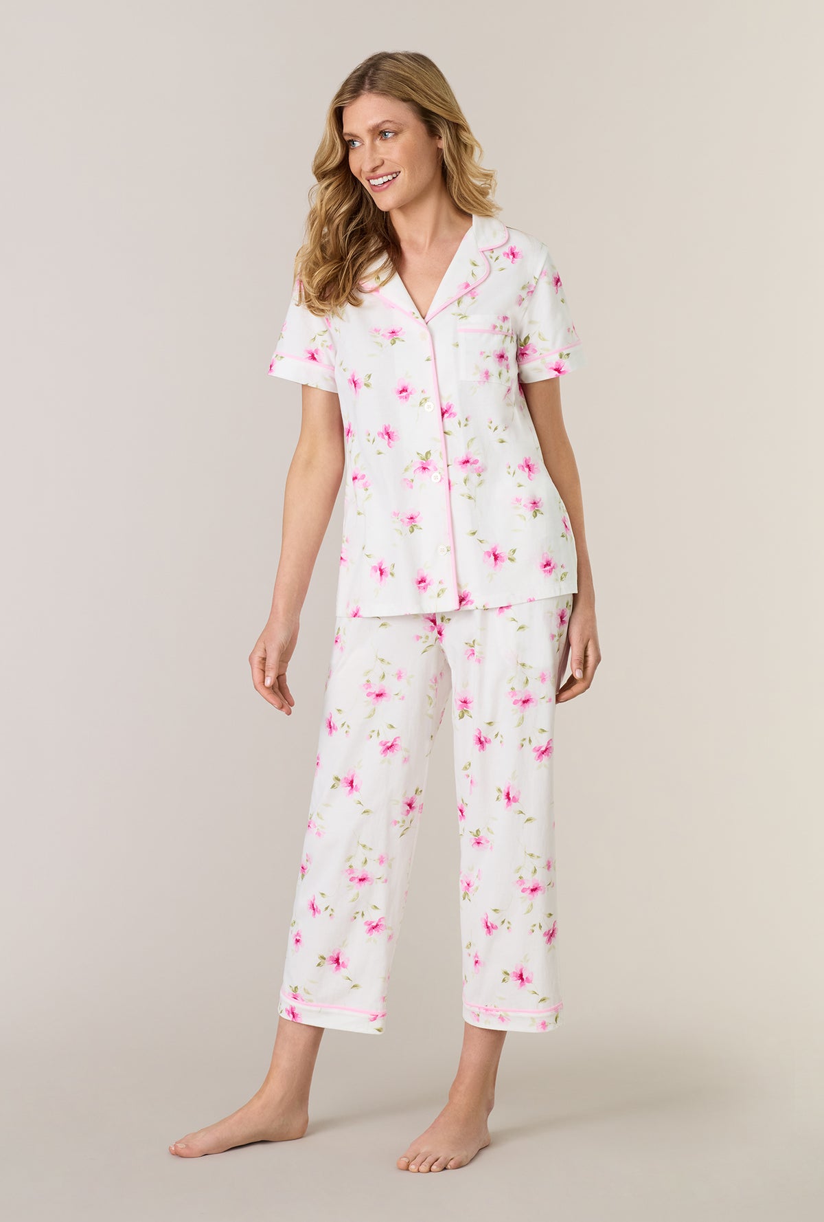 A lady wearing Blush Garden Cotton Notch Collar Capri Pajama Set looking left side