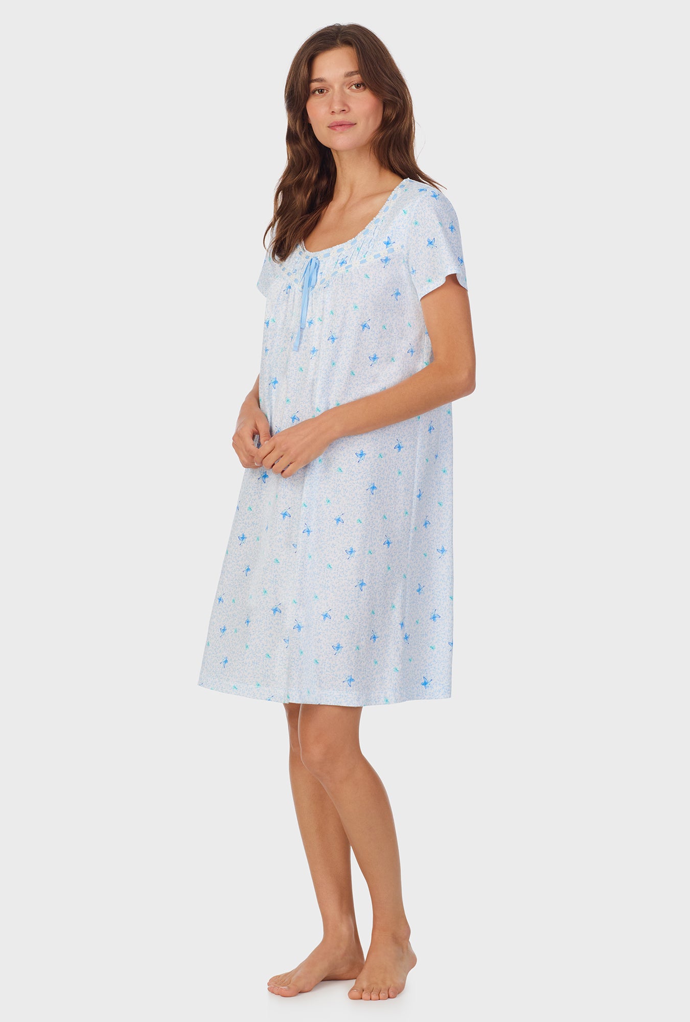 A lady wearing Blue Hummingbird Cotton Short Nightgown