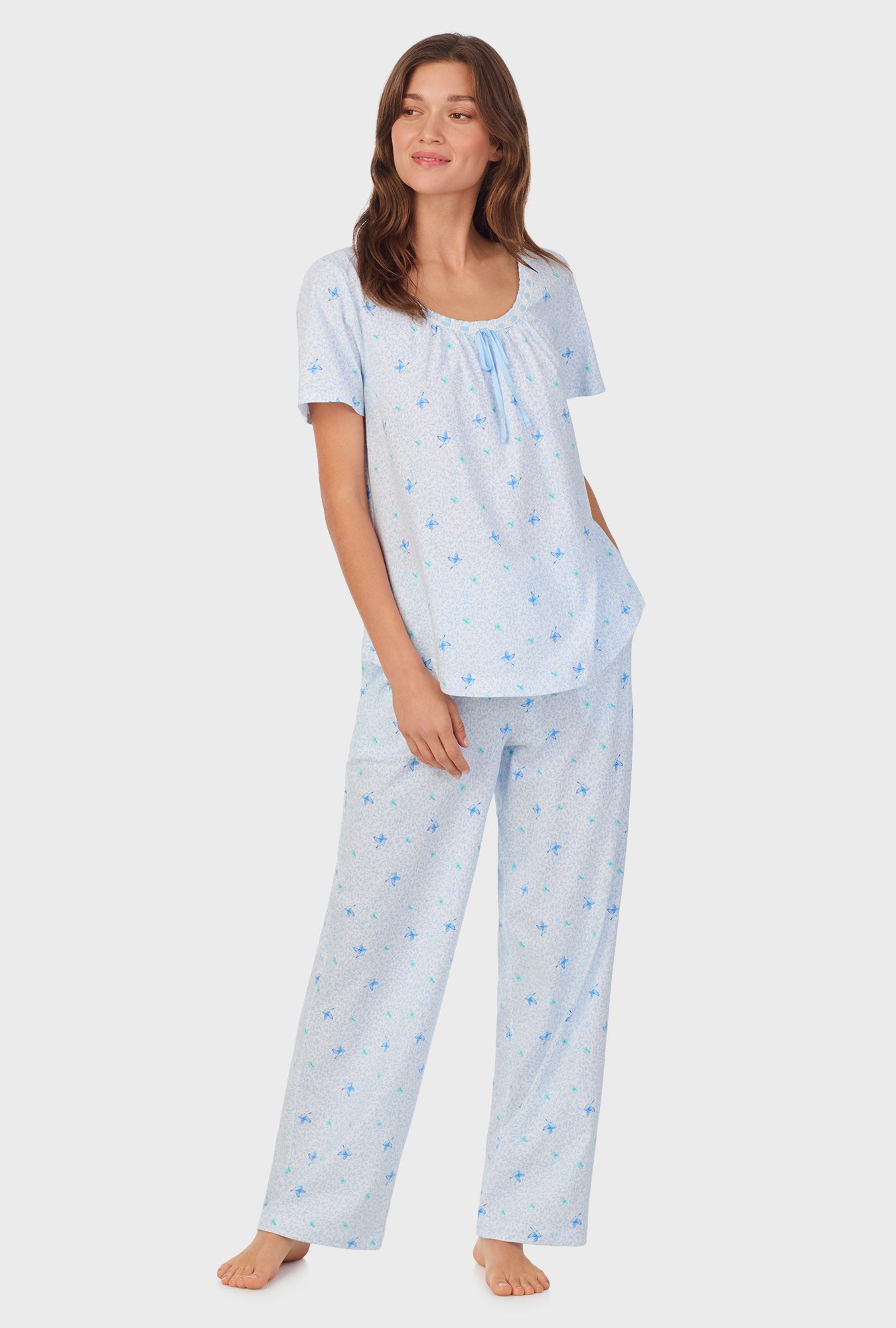 A lady wearing Blue Hummingbird Cotton Long Pajama Set