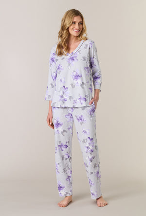 A lady wearing Shadow Petals Cotton Long Pajama Set looking side