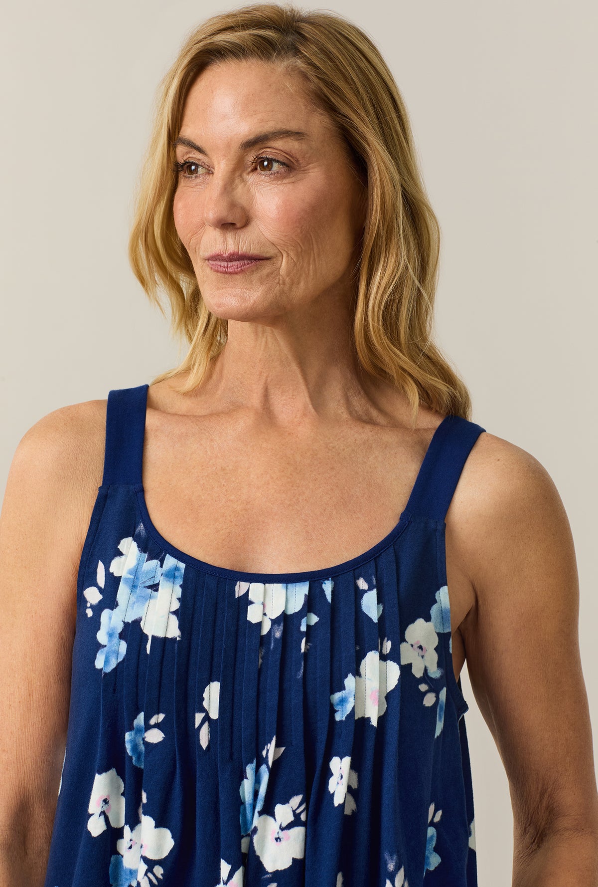 A lady wearing Blue Depths Blooms Cotton Short Chemise