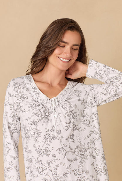 A lady wearing Grey Toile Cotton Ballet Nightgown