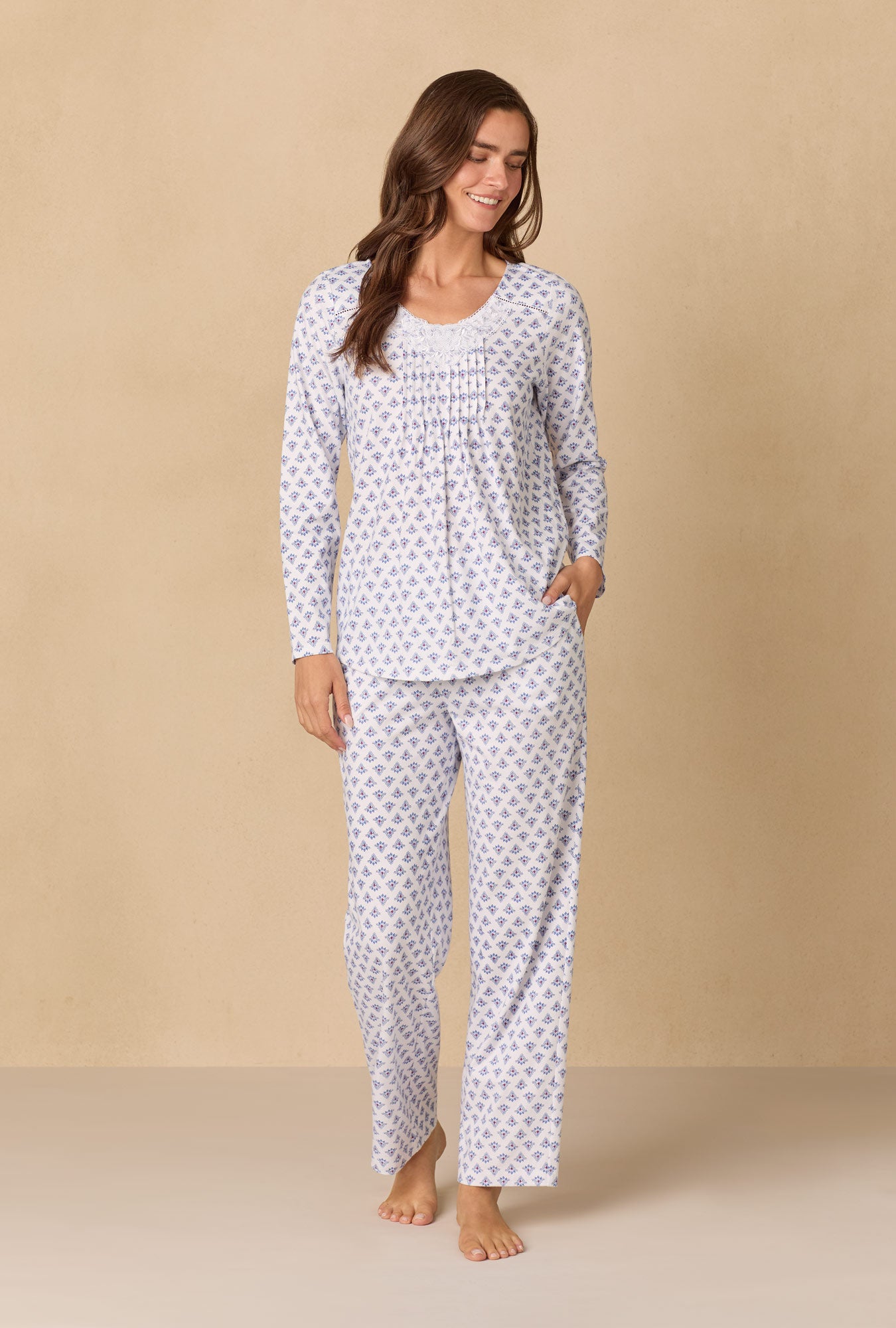 A lady wearing Blue Medallion Cotton Knit Long Pajama