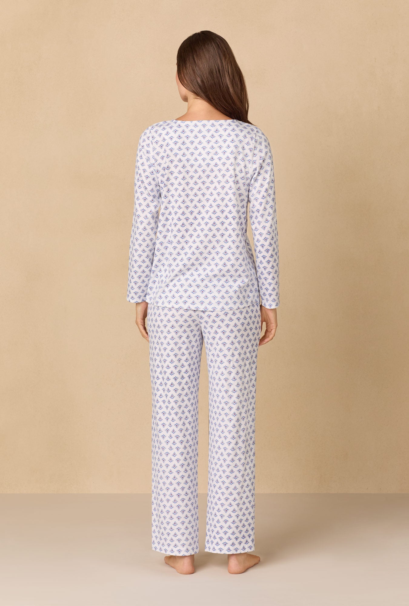 A lady wearing Blue Medallion Cotton Knit Long Pajama