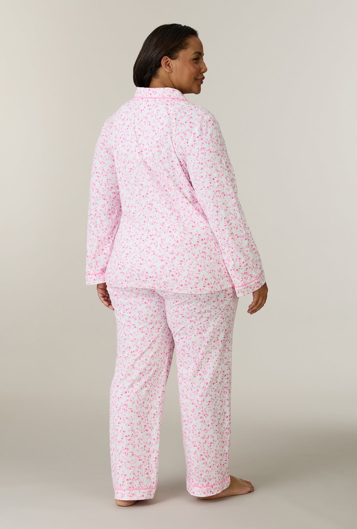 A lady wearing plu size Sweet Rosebuds Cotton Notch Collar Long Pajama Set back view