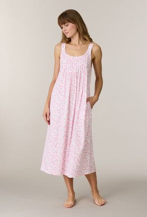 A lady wearing Sweet Rosebuds Cotton Long Chemise 