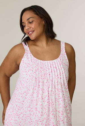 A lady wearing plus size Sweet Rosebuds Cotton Long Chemise closer look