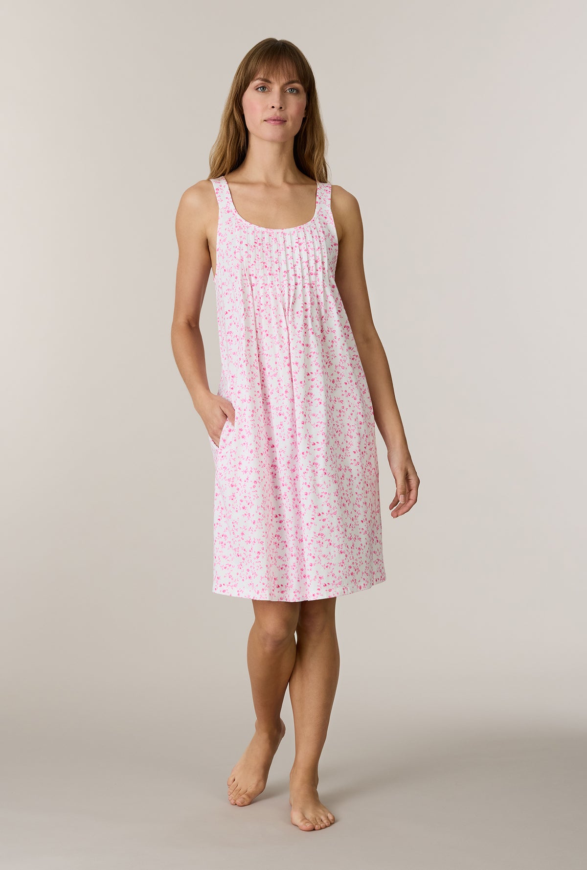 A lady wearing Sweet Rosebuds Cotton Short Chemise looking front