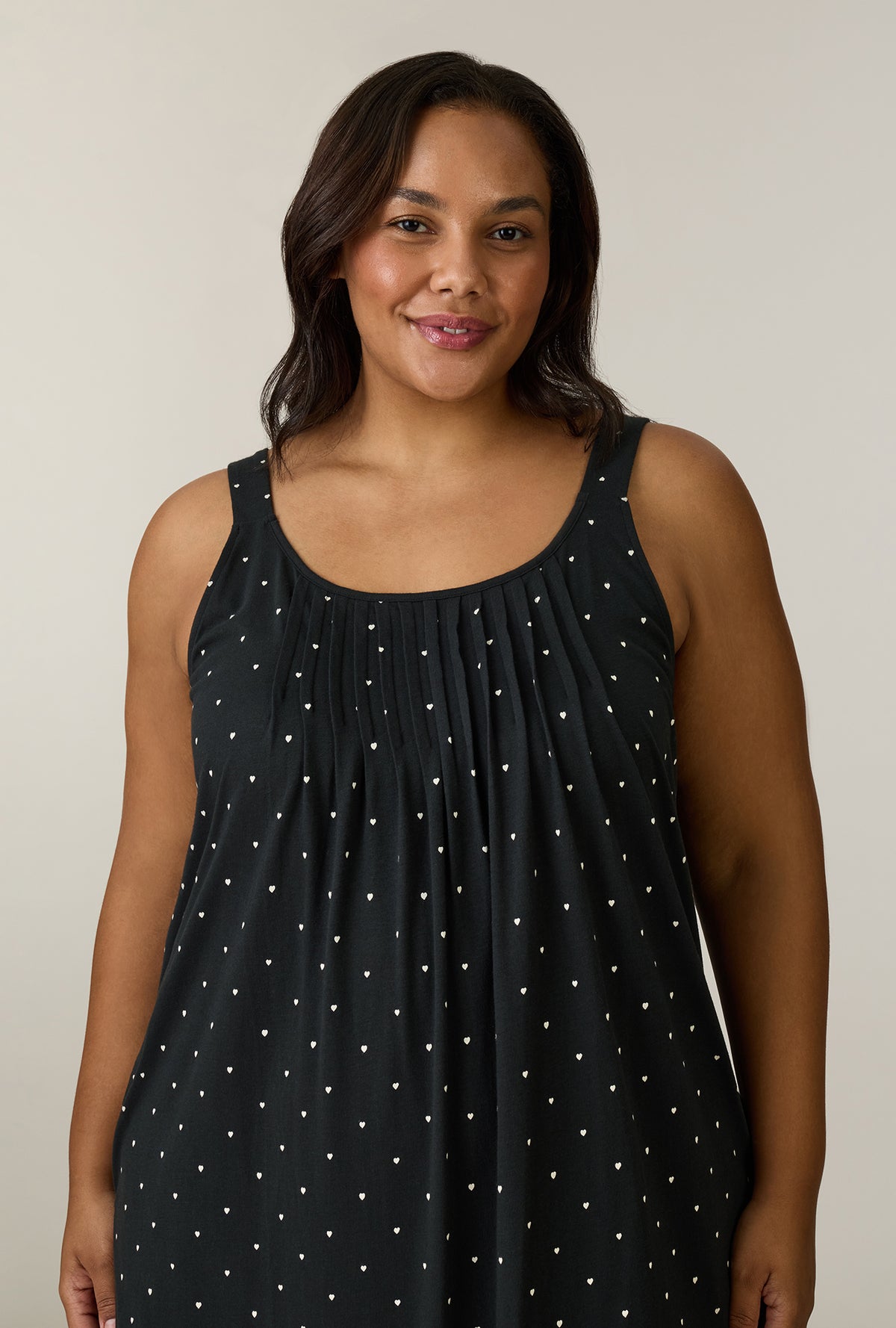 A lady wearing plus size Midnight Hearts Cotton Short Chemise closer look