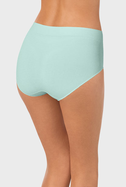 A lady wearing blue seamless brief