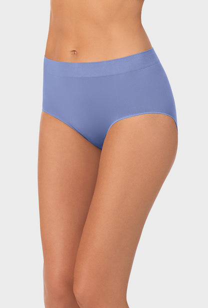 A lady wearing blue seamless brief