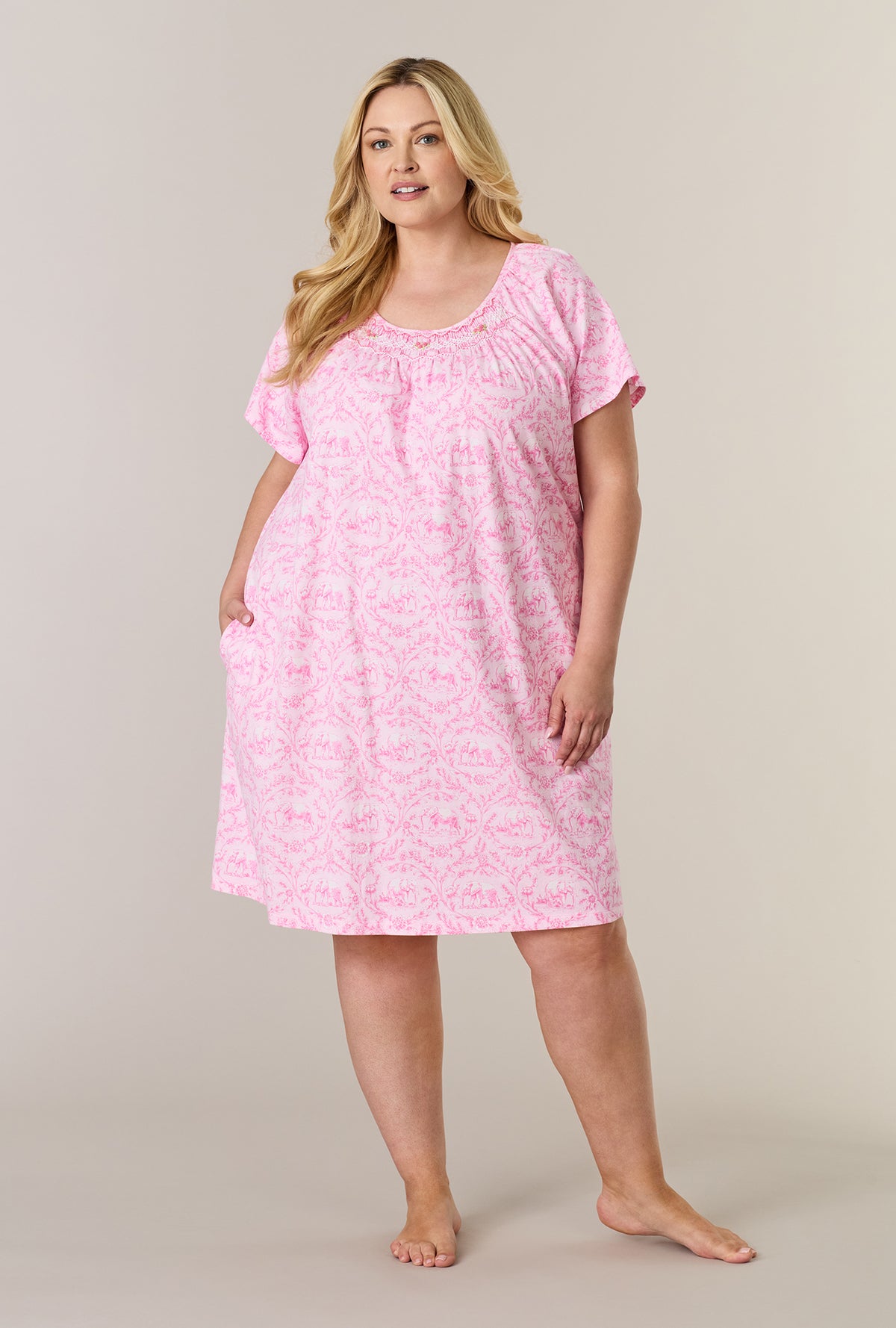 A lady wearing plus size Fairytale Toile Short Sleeve Cotton Short Nightgown