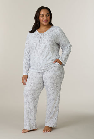 A lady wearing plus size Whisper Garden Cotton Long Pajama Set