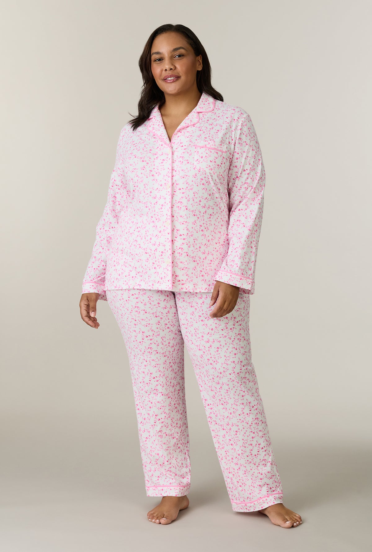 A lady wearing plu size Sweet Rosebuds Cotton Notch Collar Long Pajama Set